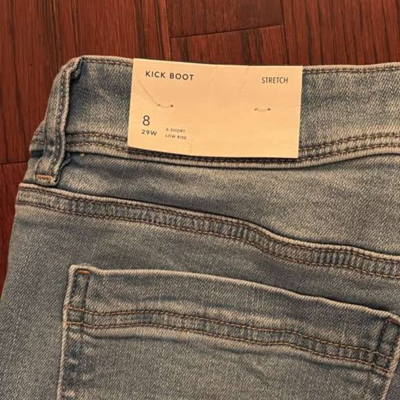 American Eagle AE Light Wash Cargo Kick Flare Jeans | Size 8 - Picture 7 of 8